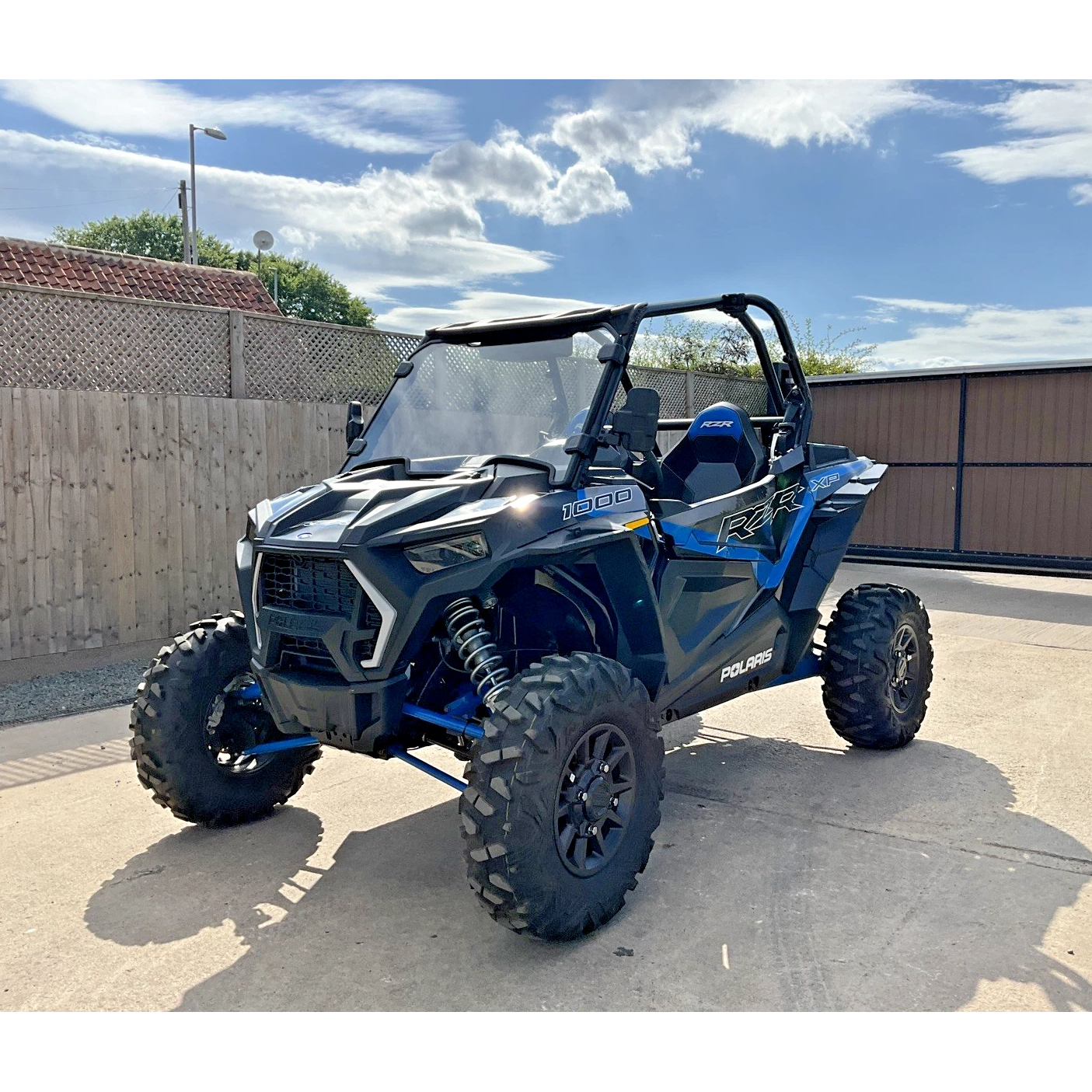 2023 (73) POLARIS RZR 1000 ROAD LEGAL 4WD BUGGY